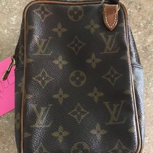 Louis Vuitton Amazon crossbody